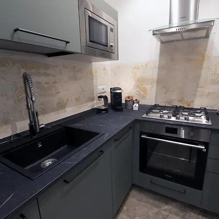 公寓 Fervore Luxury Rooms-apartments