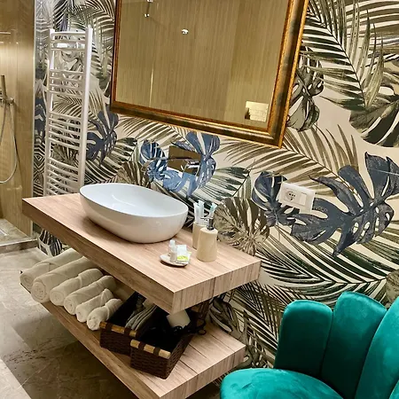 Fervore Luxury Rooms-apartments *